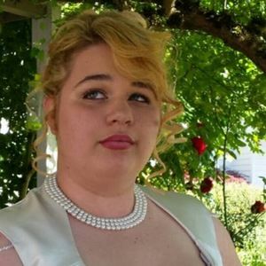 Meet your Posher, Lili